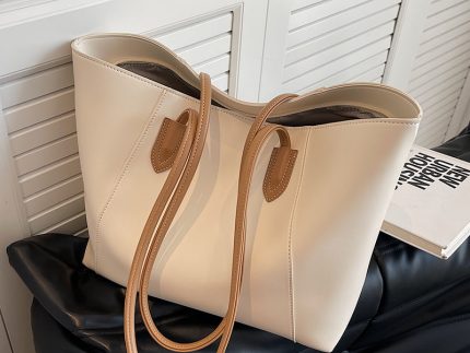 Locky BB Handbag