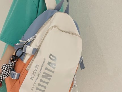 Classic Maxi Handbag
