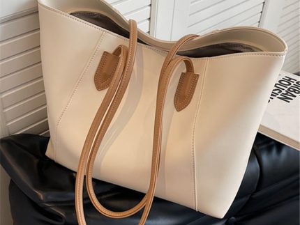Vaugirard Handbag