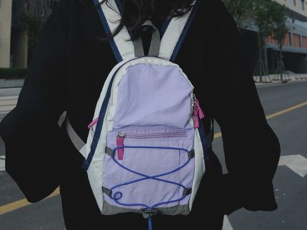 SAFARI MESSENGER BAG