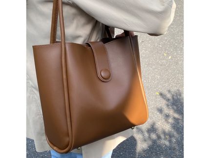 FLOWER TOTE