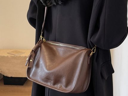 Volga On Strap