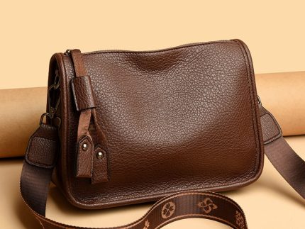 Lockme Chain PM Handbag