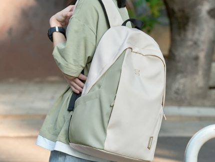 LARGE CLASSIC HANDBAG