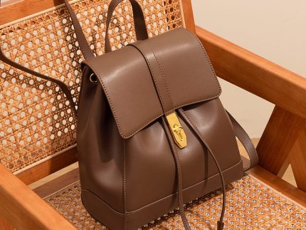 Montaigne Handbag