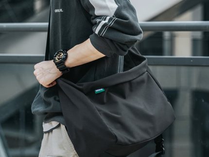 MEDIUM IN SUEDE