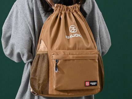 Classic Maxi Handbag